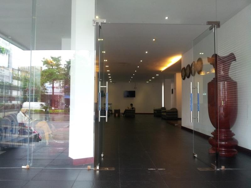 Khach San Thuong Mai Otel Yen Thinh Dış mekan fotoğraf