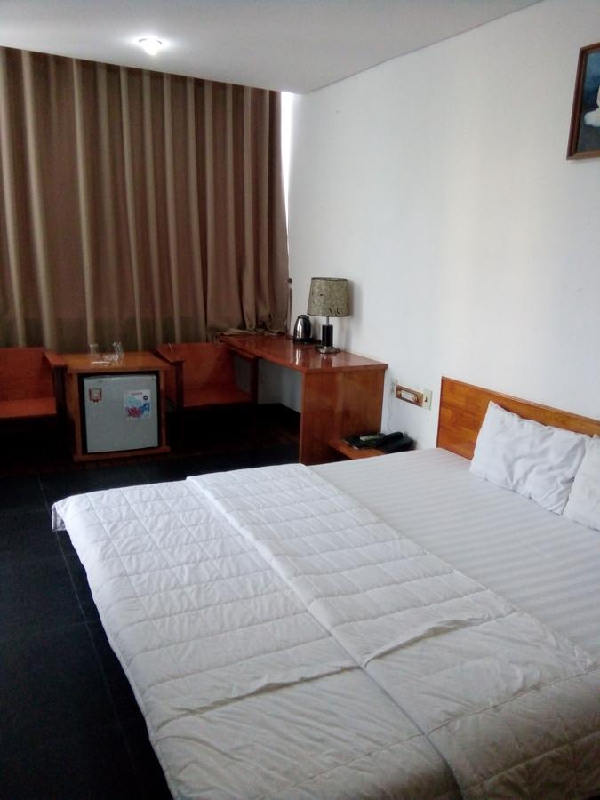 Khach San Thuong Mai Otel Yen Thinh Dış mekan fotoğraf